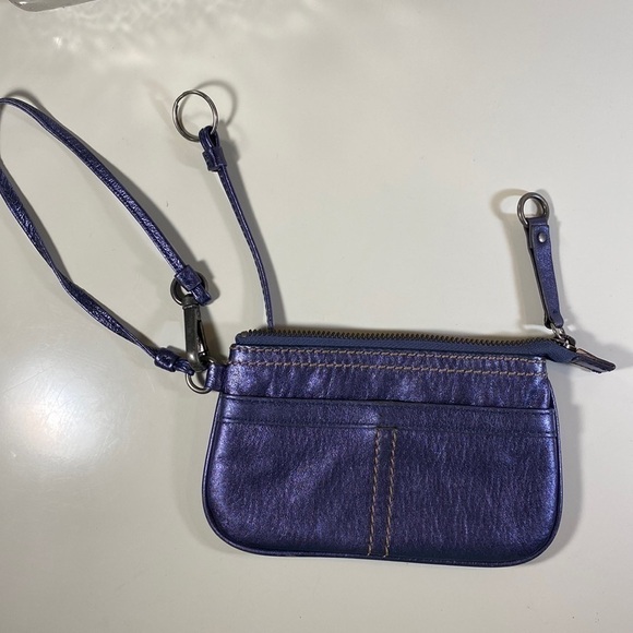 CLARKS Leather Wristlet Metallic Purple - Picture 5 of 10
